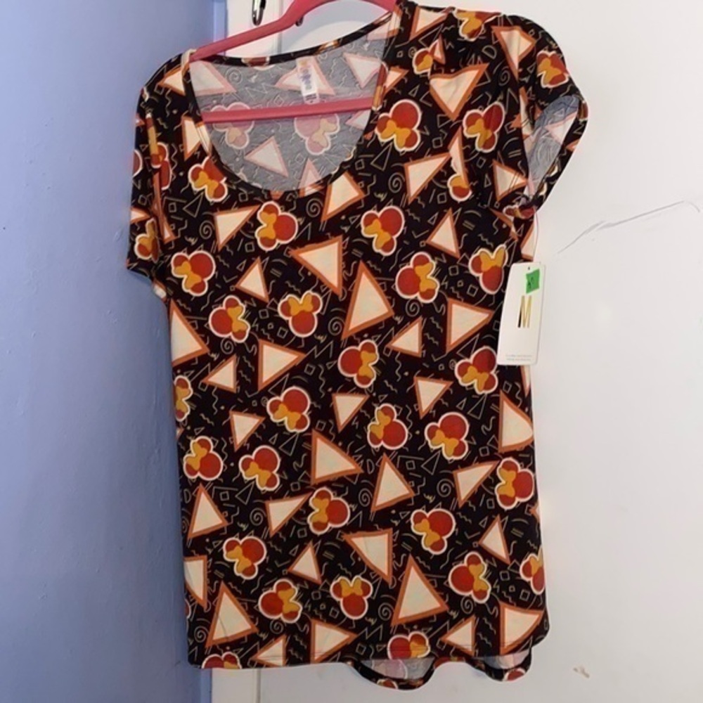 Lularoe Minnie classic t shirt